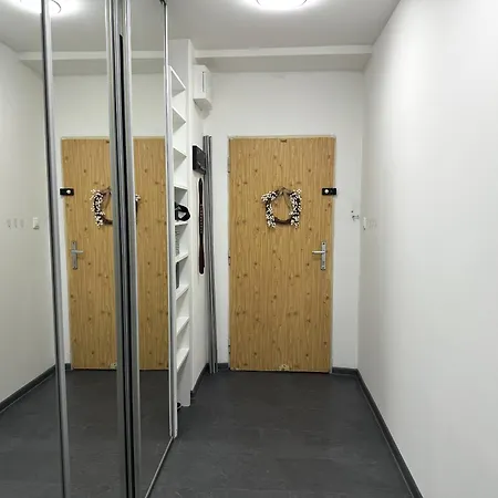 Dulovo Square Apartment, Close To City Center Апартаменты